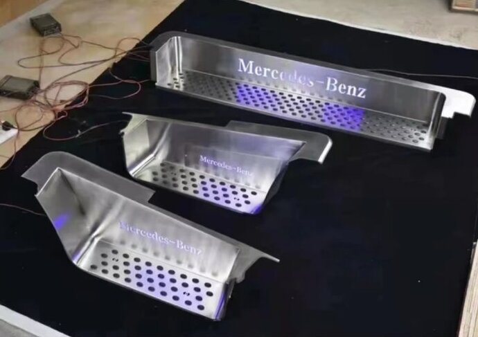 Σκαλοπάτι με φωτισμό